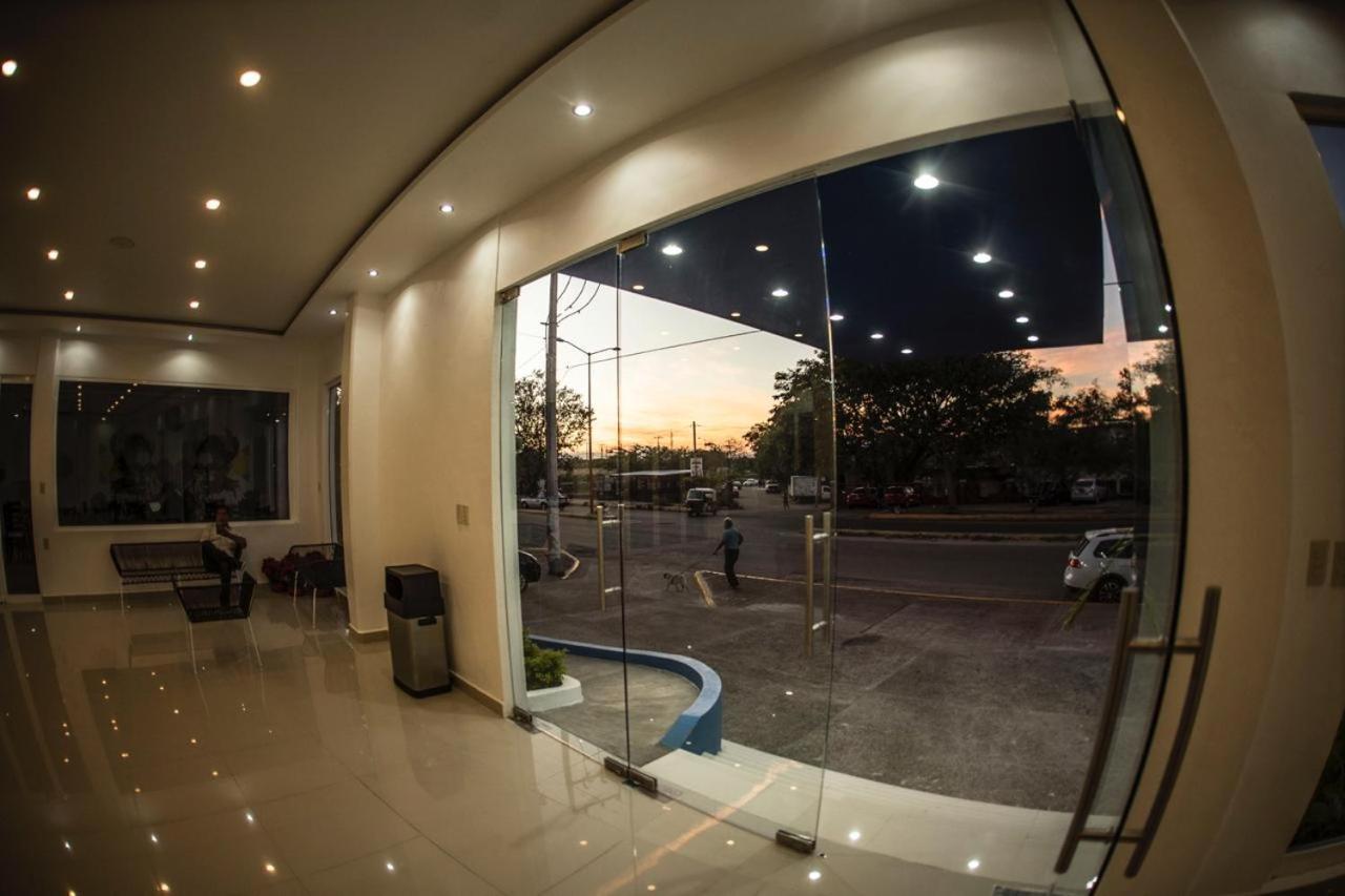 Hotel Santa Cruz Juchitan Juchitán de Zaragoza Exterior foto